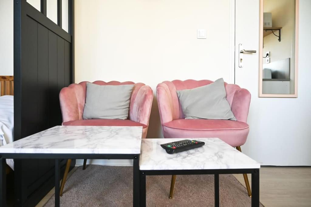 Apartmán Bistrot 10 Nazelles-Negron Exteriér fotografie